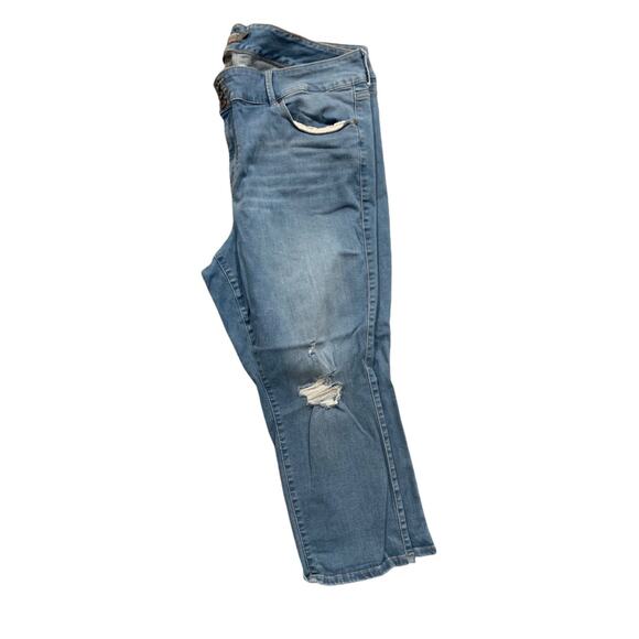 24W Torrid Womens Plus Size Crop Jegging Distressed Super Soft Jeans - Picture 2 of 7